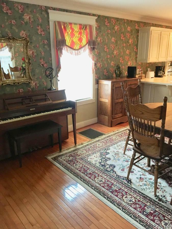 הוילה Lebanon Downtown Abode In The Heart Of The Bourbon Trail מראה חיצוני תמונה