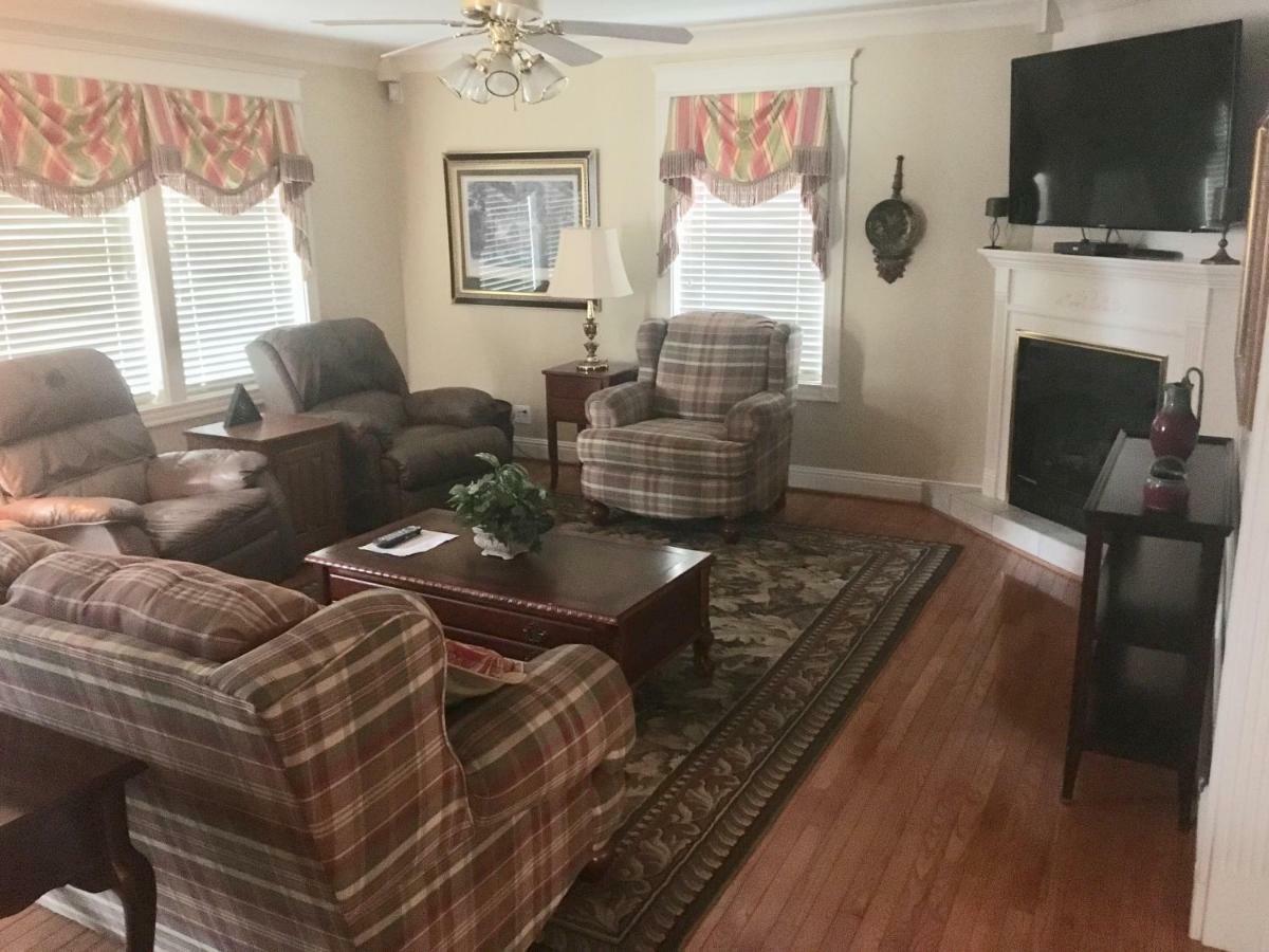 הוילה Lebanon Downtown Abode In The Heart Of The Bourbon Trail מראה חיצוני תמונה